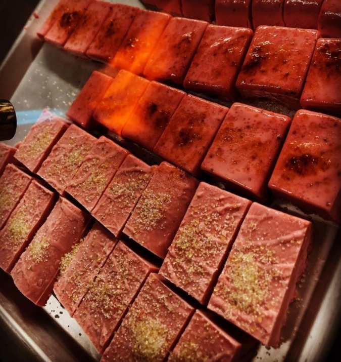 ２月１１日(金)焼肉ランチ限定〜 あまおうのカタラーナ試食サービス〜