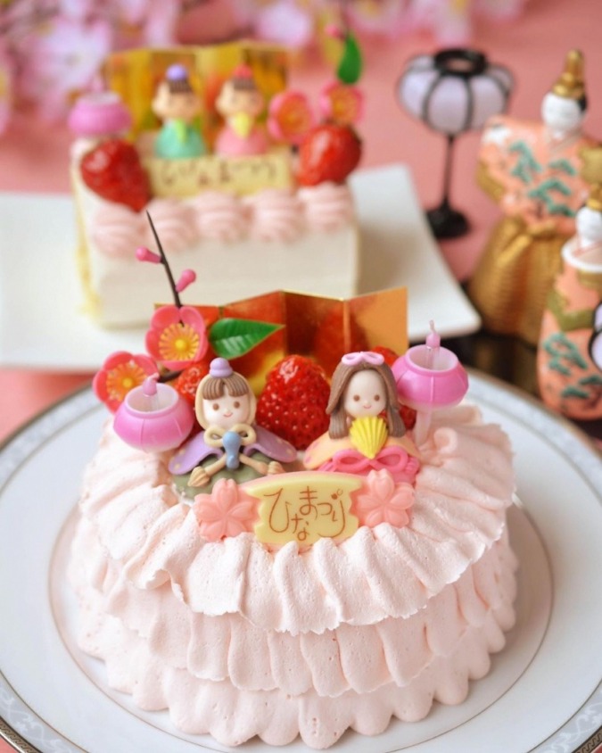 ひなまつり にも時期限定のケーキたち！