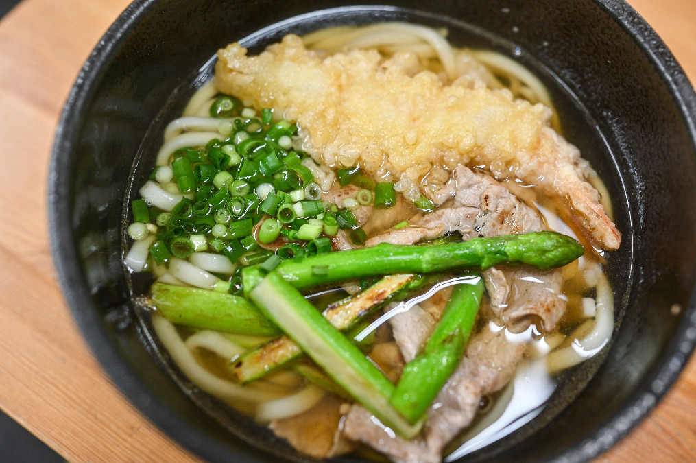 まるしんのてぬきうどん
